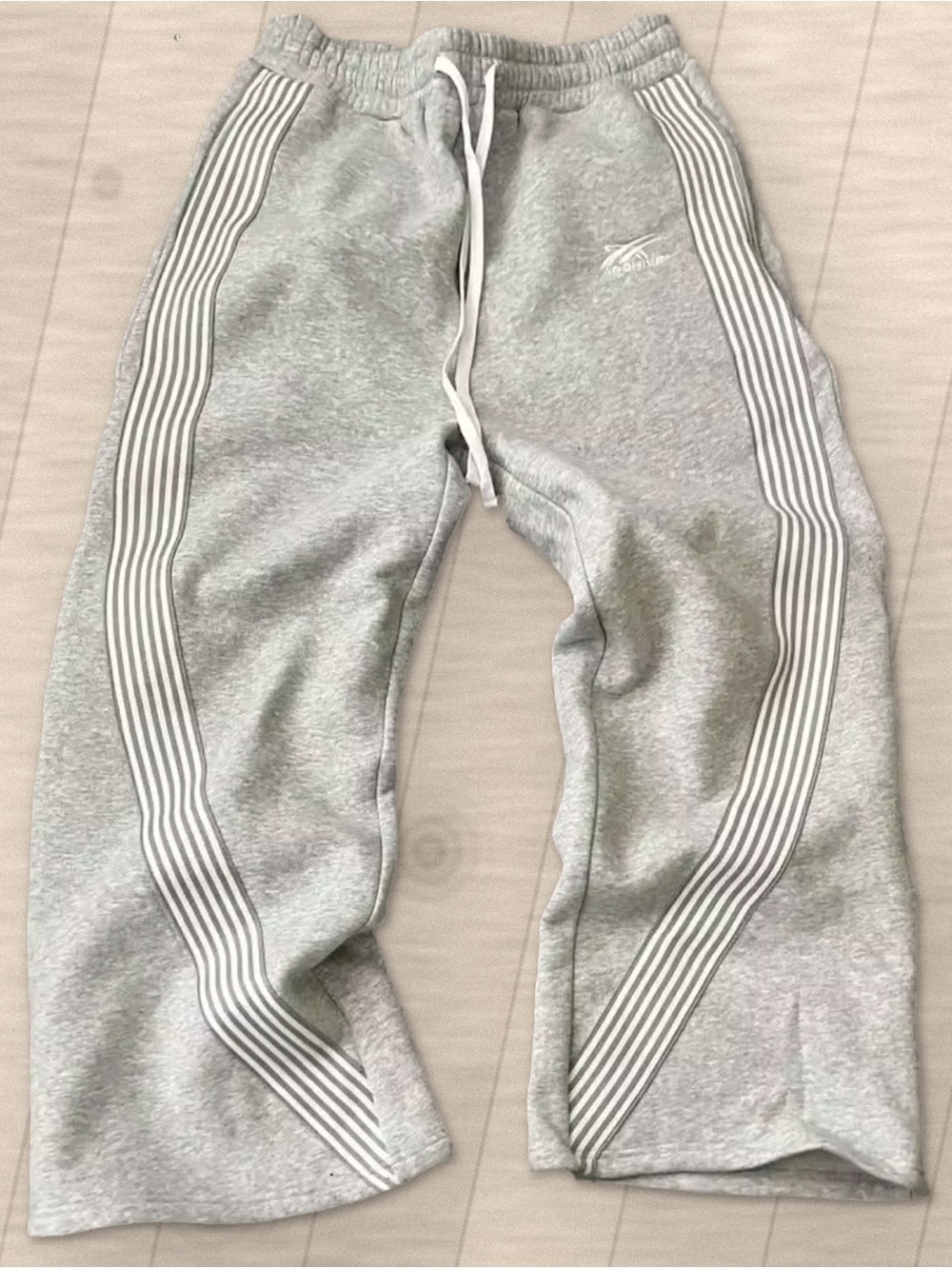 Y2K Wide Leg Gray Sweatpants